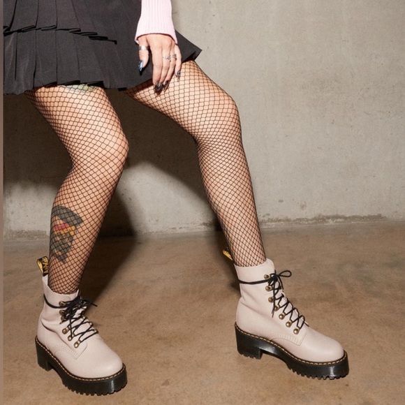 Dr Martens LEONA WOMEN'S SENDAL
LEATHER HEELED BOOTS - Picture 10 of 10